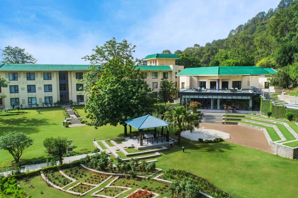 Your Ultimate Guide to Finding the Perfect Luxury Hotel Near Katra Vaishno Devi 